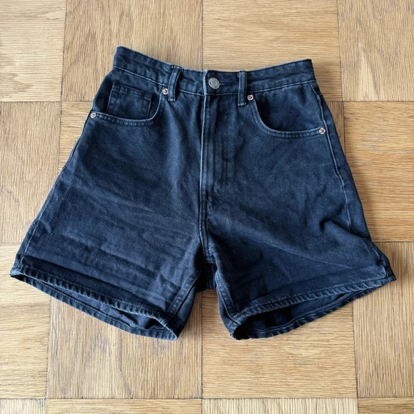 Zara 2 XS Black Denim Jean Shorts Button Zip Fly High Waisted - Picture 2 of 9